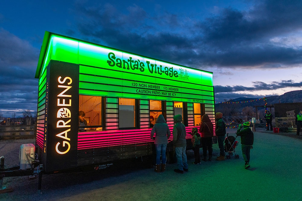 ticket-booth-at-santas-village-at-chatfield-farms.jpg