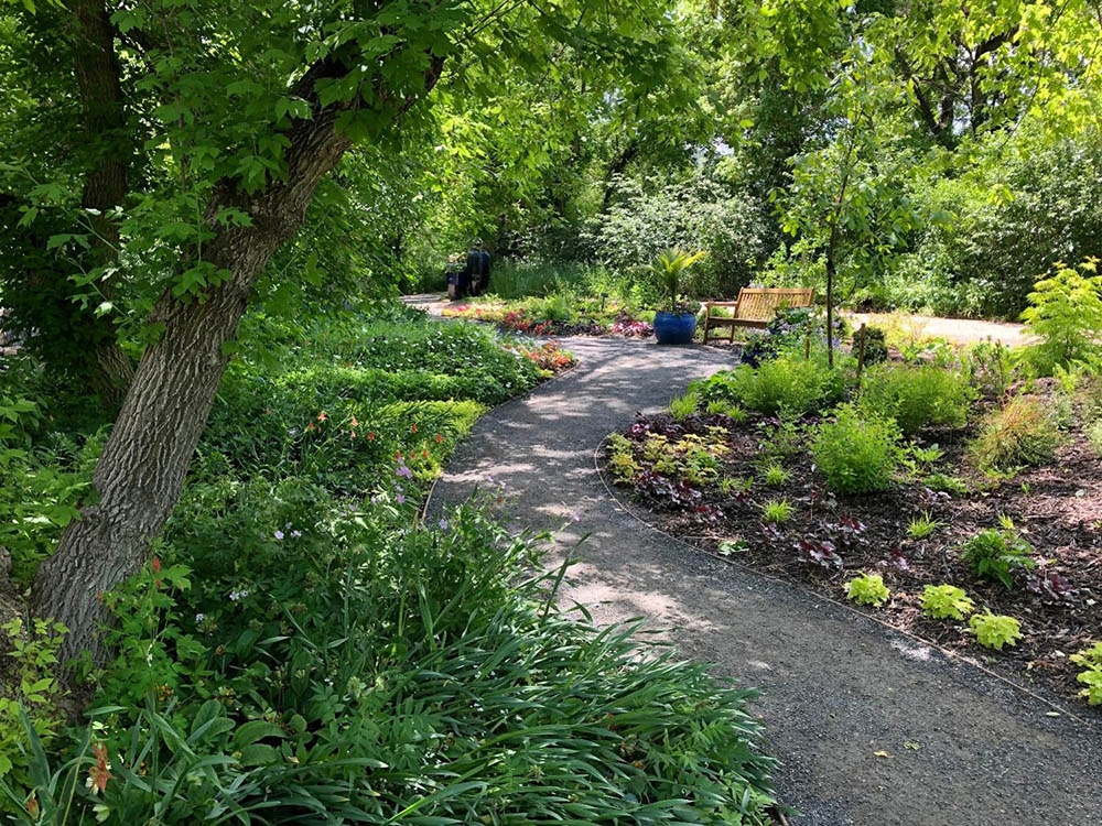 Pathway at Chatfield Farms