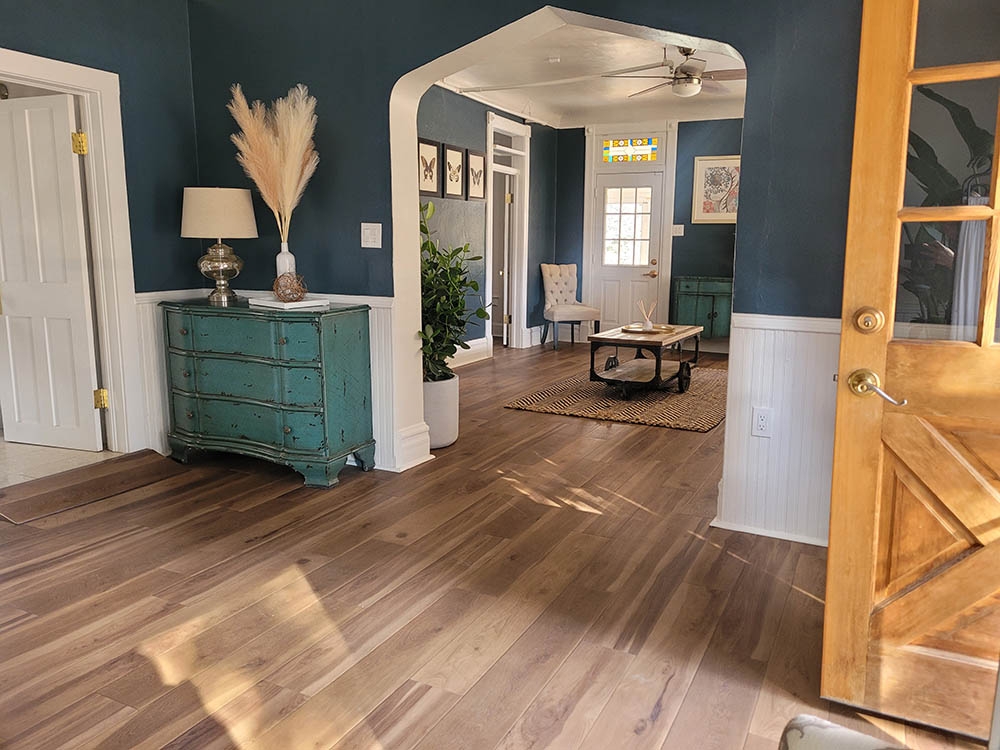 Entrance to Polly Steele Center