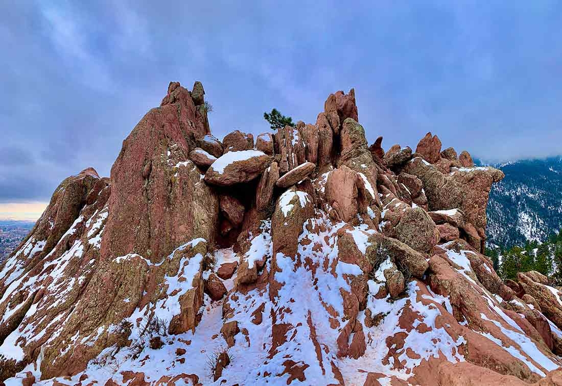This dramatic sandstone formation welcomes hikers to the Anemone Loop Trail in Boulder, Colorado
