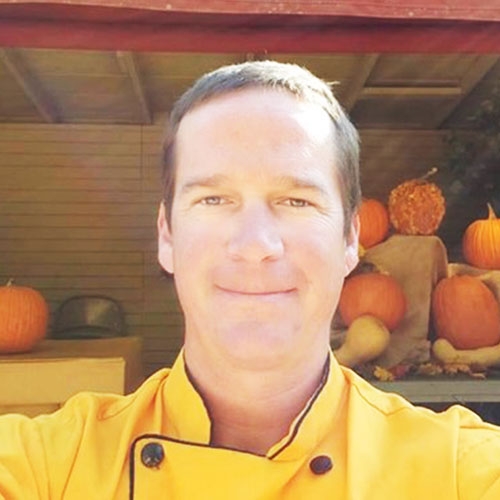 Jess Parrish, lead carver