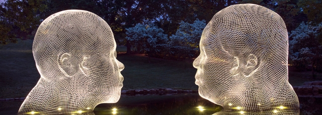 Plensa Julia (Oak) bronze heads banner